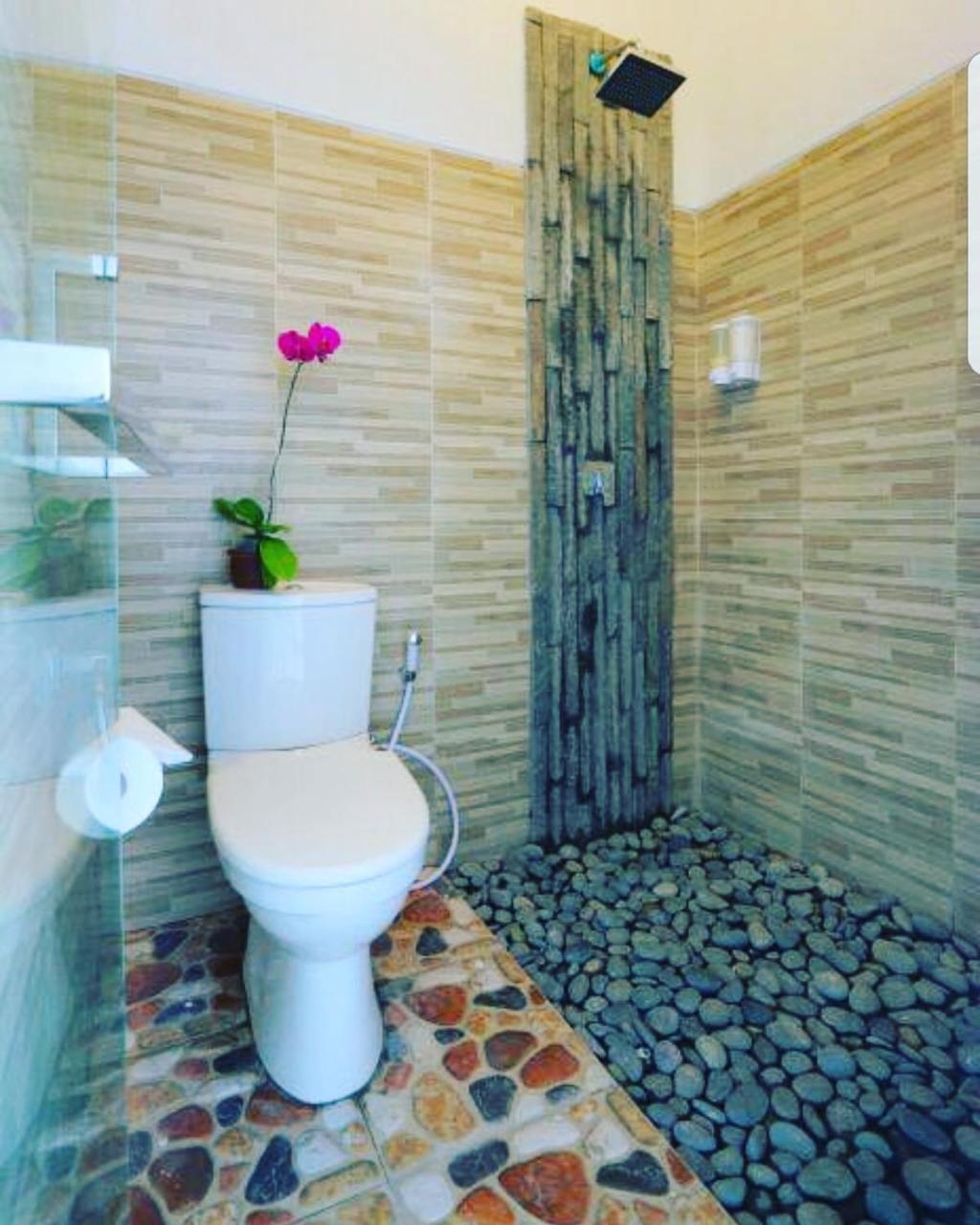 Valomia Guest House Denpasar Zewnętrze zdjęcie